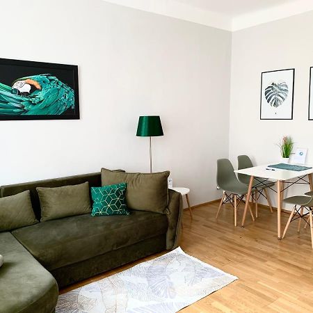 Premium Apartment Am Einsiedlerpark Wenen Buitenkant foto