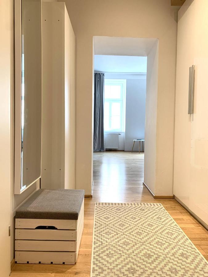 Premium Apartment Am Einsiedlerpark Wenen Buitenkant foto